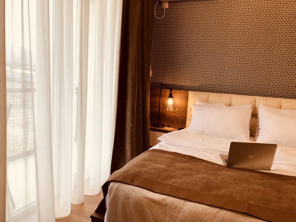 Hotel Amser Tbilisi Esterno foto