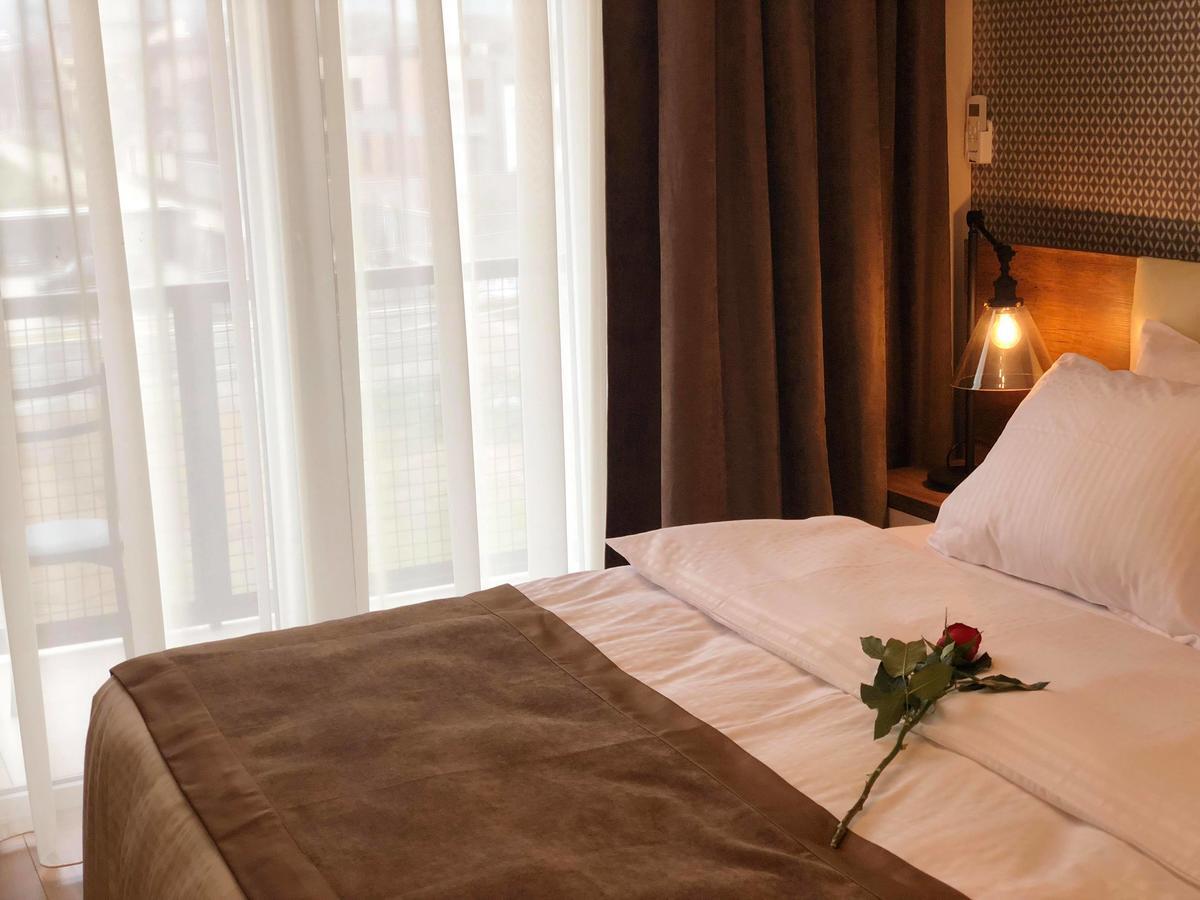 Hotel Amser Tbilisi Esterno foto
