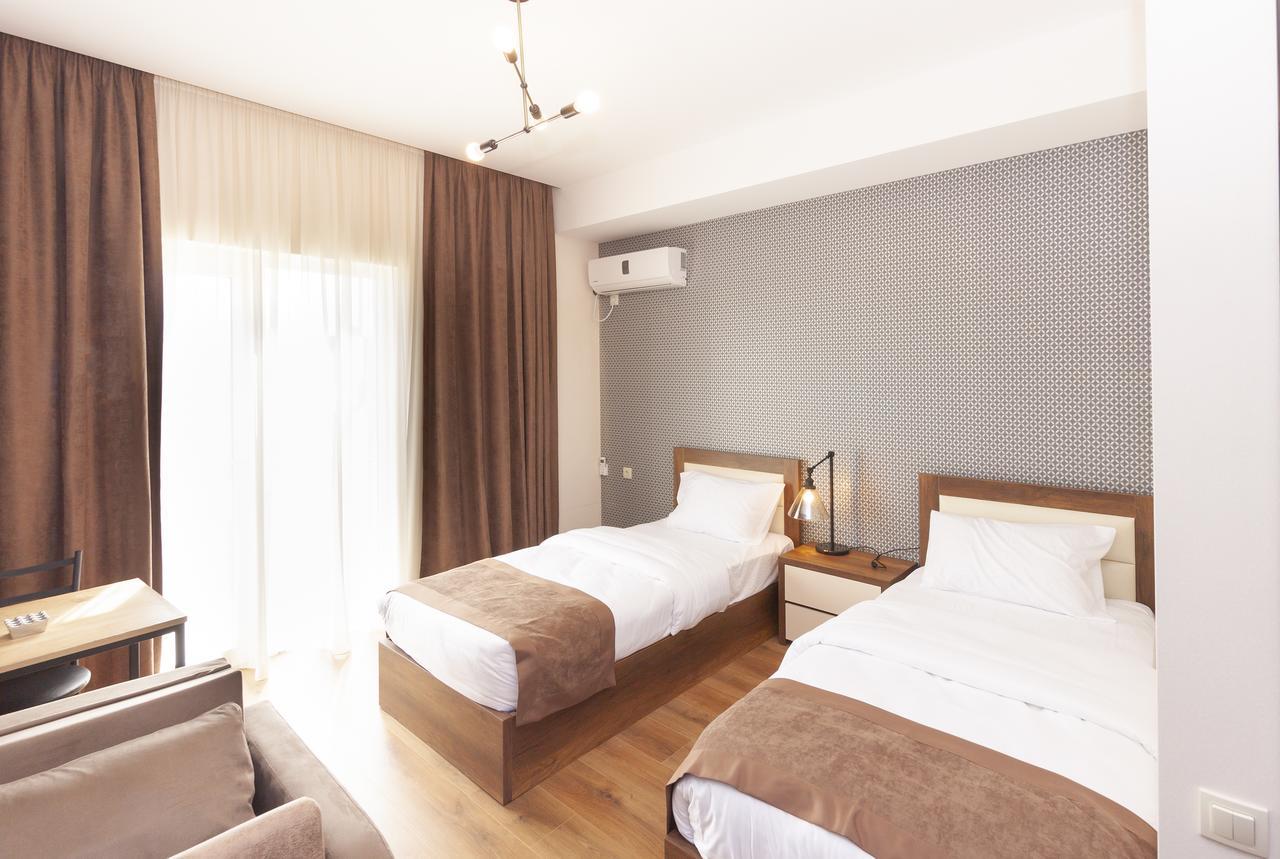 Hotel Amser Tbilisi Esterno foto