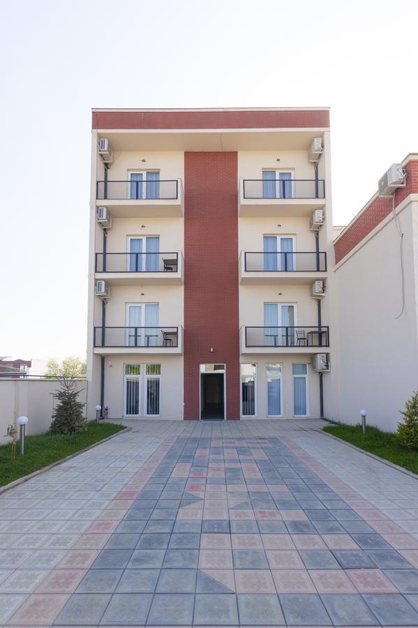 Hotel Amser Tbilisi Esterno foto